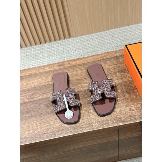 H slippers
