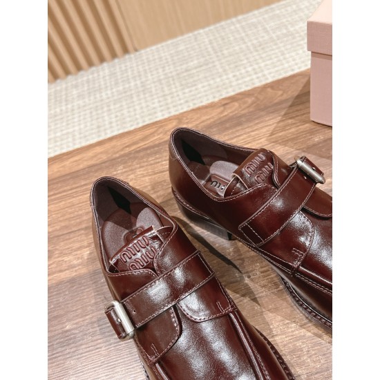 Mary Jane shoes