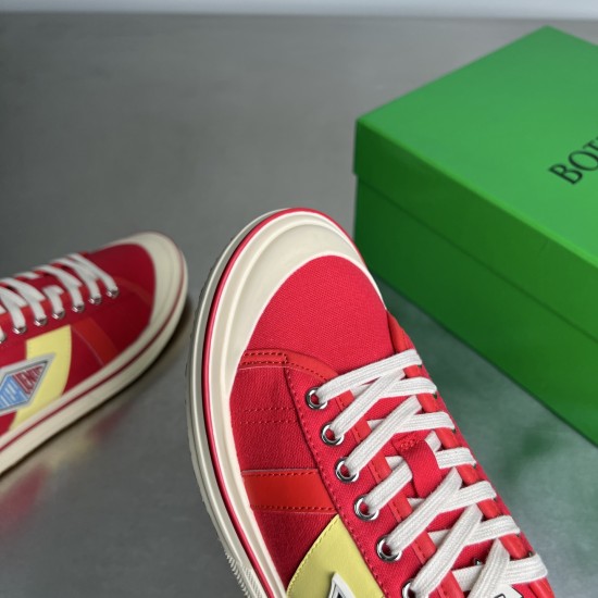 canvas shoe