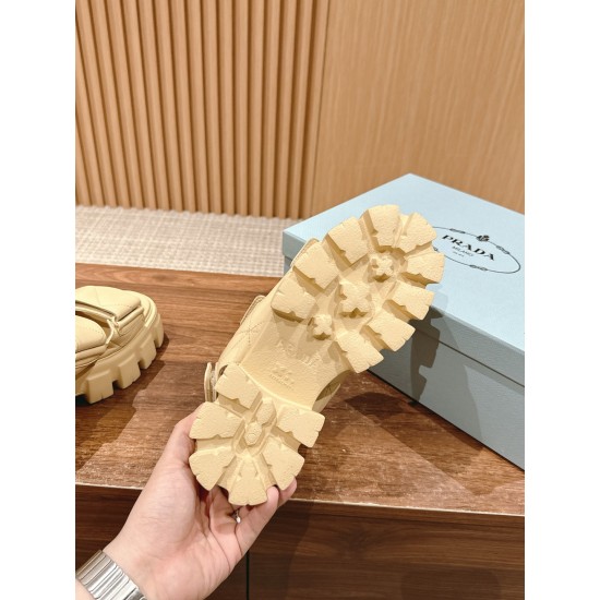 sandal