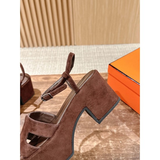 H Sandals