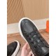 Skateboard shoes