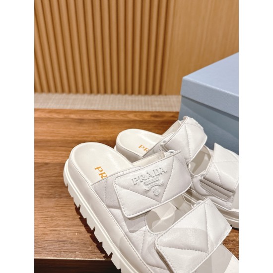 sandal