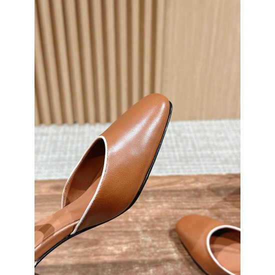 ballet slippers