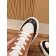 Skateboard shoes