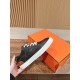 Skateboard shoes
