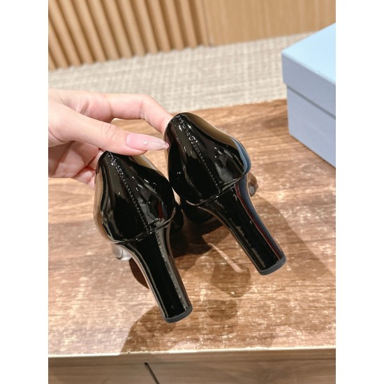 sandal