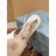 sandal
