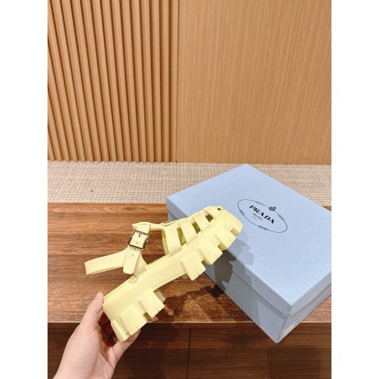 sandal