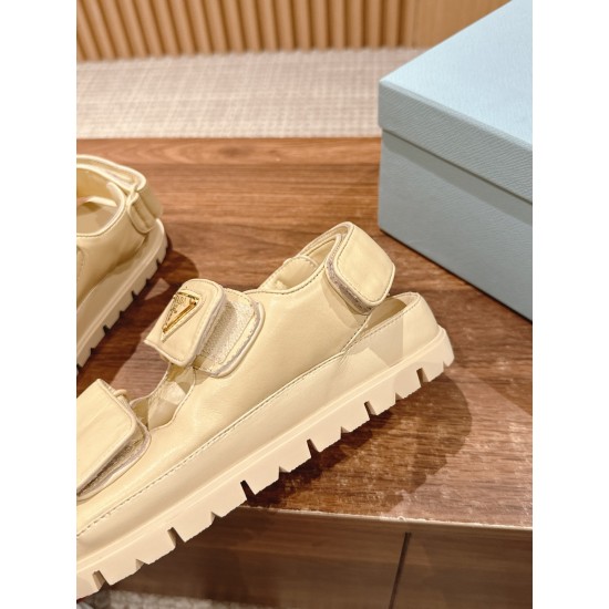 sandal