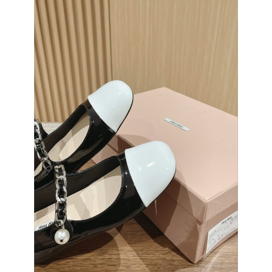 Mary Jane shoes