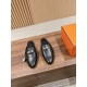 De Xun Shoes