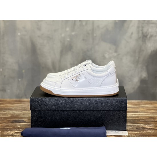 Nude shoes