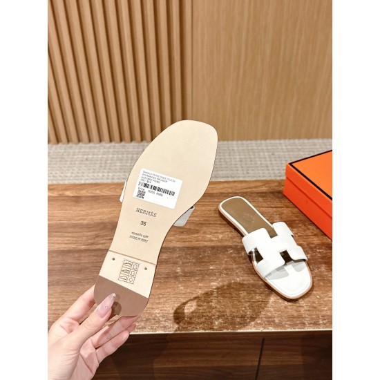 H slippers