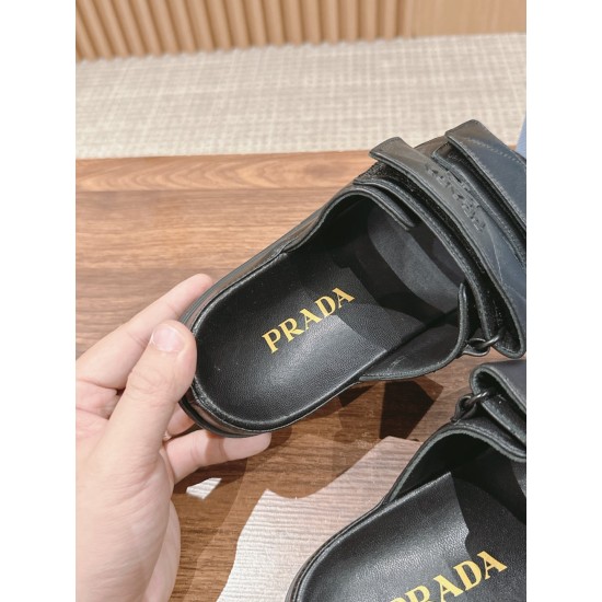 sandal