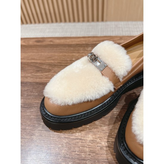 De Xun Shoes