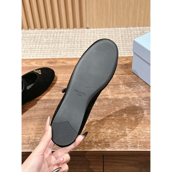 Nude shoes