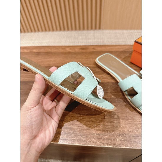 H slippers