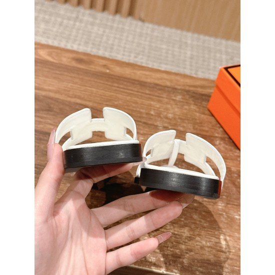 H slippers