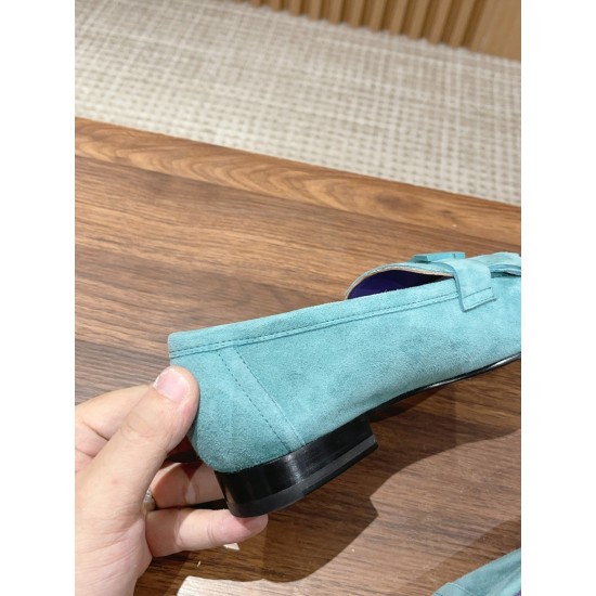 leather shoes