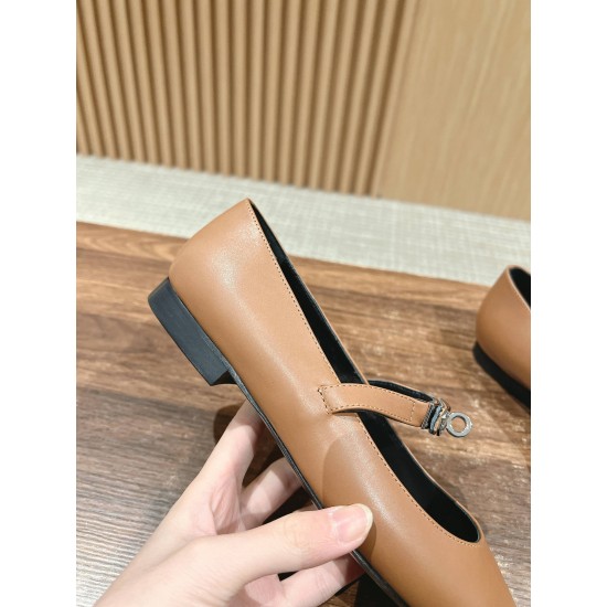 De Xun Shoes