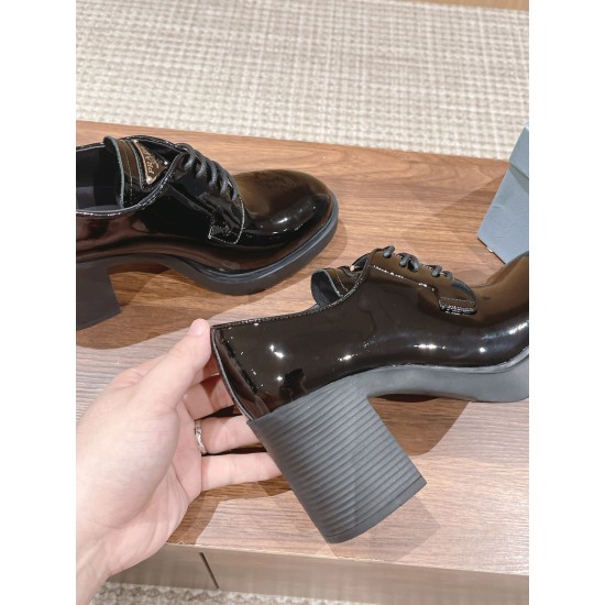 leather shoes