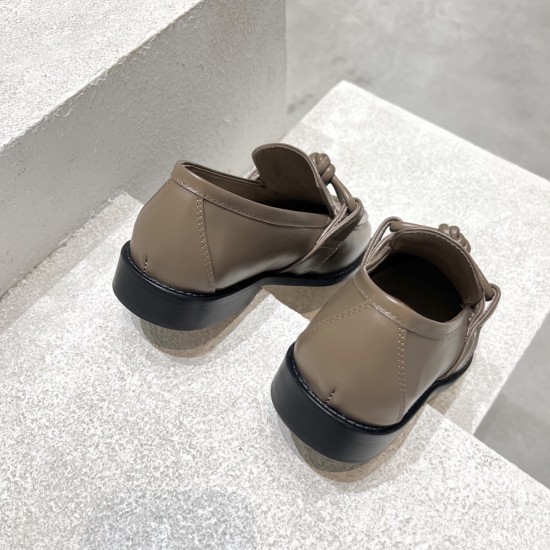 loafers