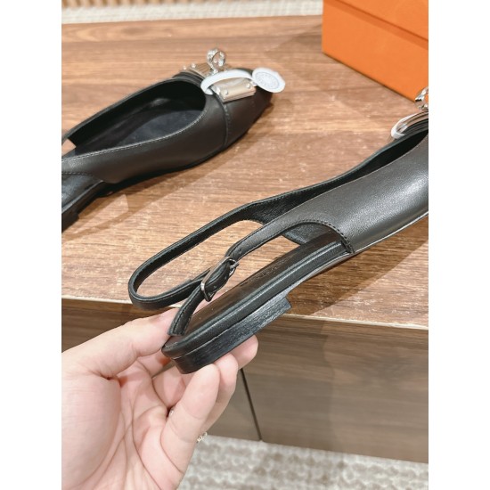 H Sandals