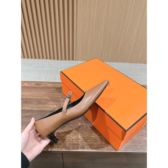 De Xun Shoes