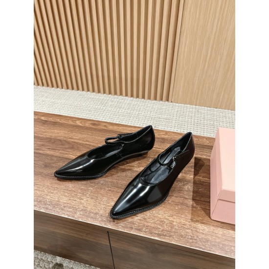 Mary Jane shoes