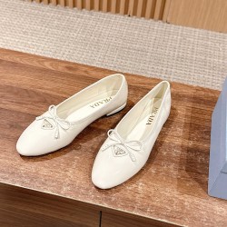 Nude shoes