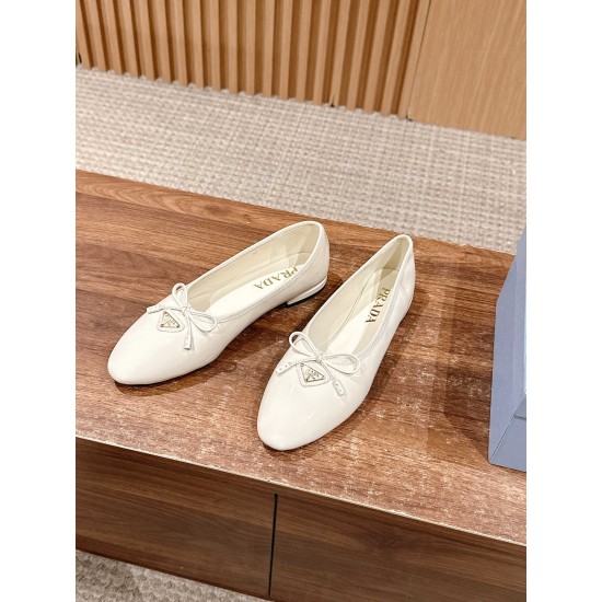 Nude shoes