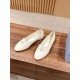 Nude shoes