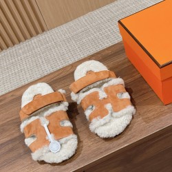  Cake Hair Slippers