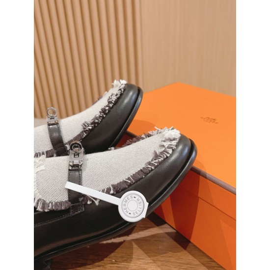 De Xun Shoes
