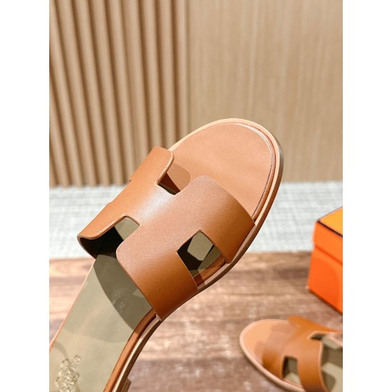 H slippers