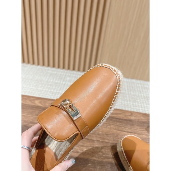 De Xun Shoes