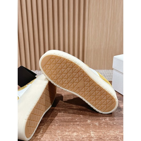 Casual Shoes