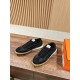 De Xun Shoes
