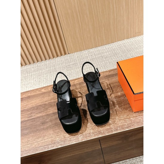 H Sandals