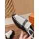 De Xun Shoes