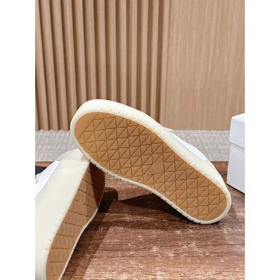 Casual Shoes