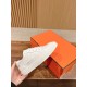 Skateboard shoes