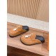 slippers