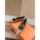De Xun Shoes