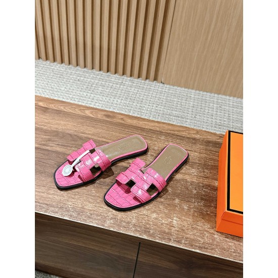 H slippers