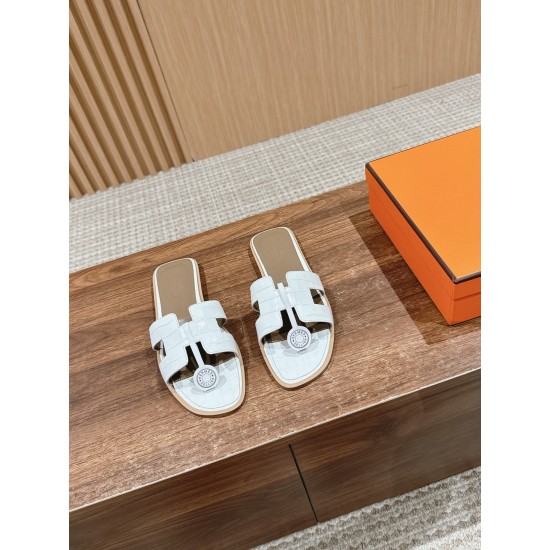 H slippers