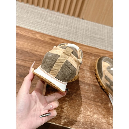 De Xun Shoes