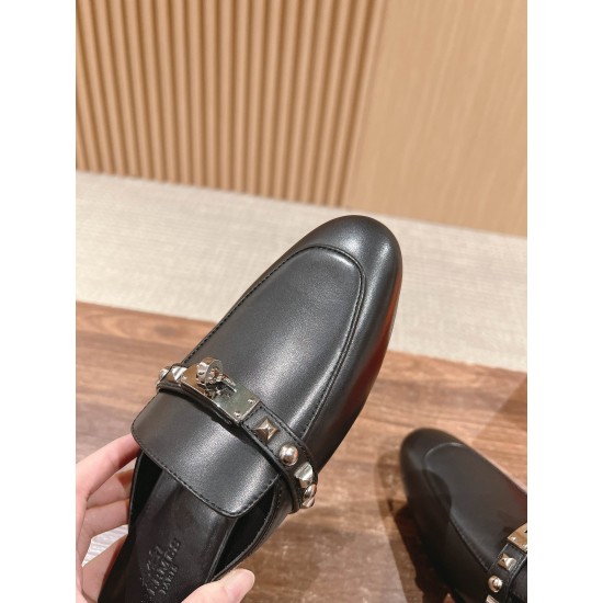 leather shoes