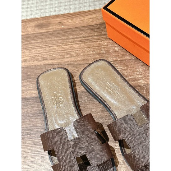 H slippers